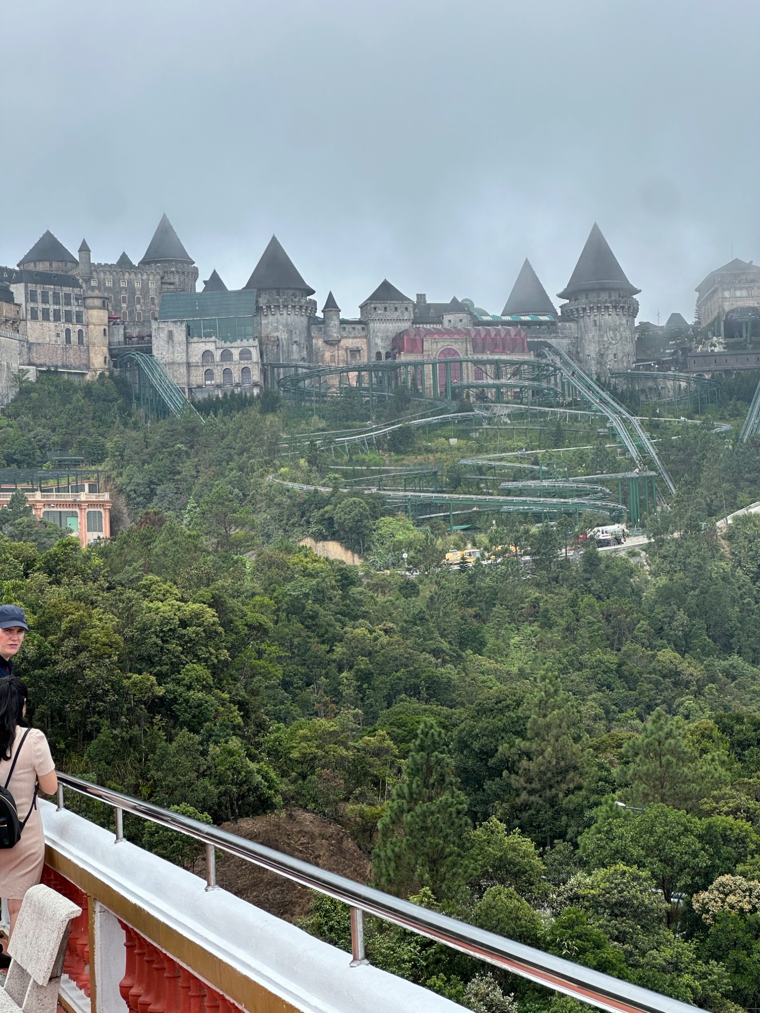 Day 8 Acting as a Human Rain Gauge in a Vietnamese Theme Park in Danang and Ba na hills — photo 12